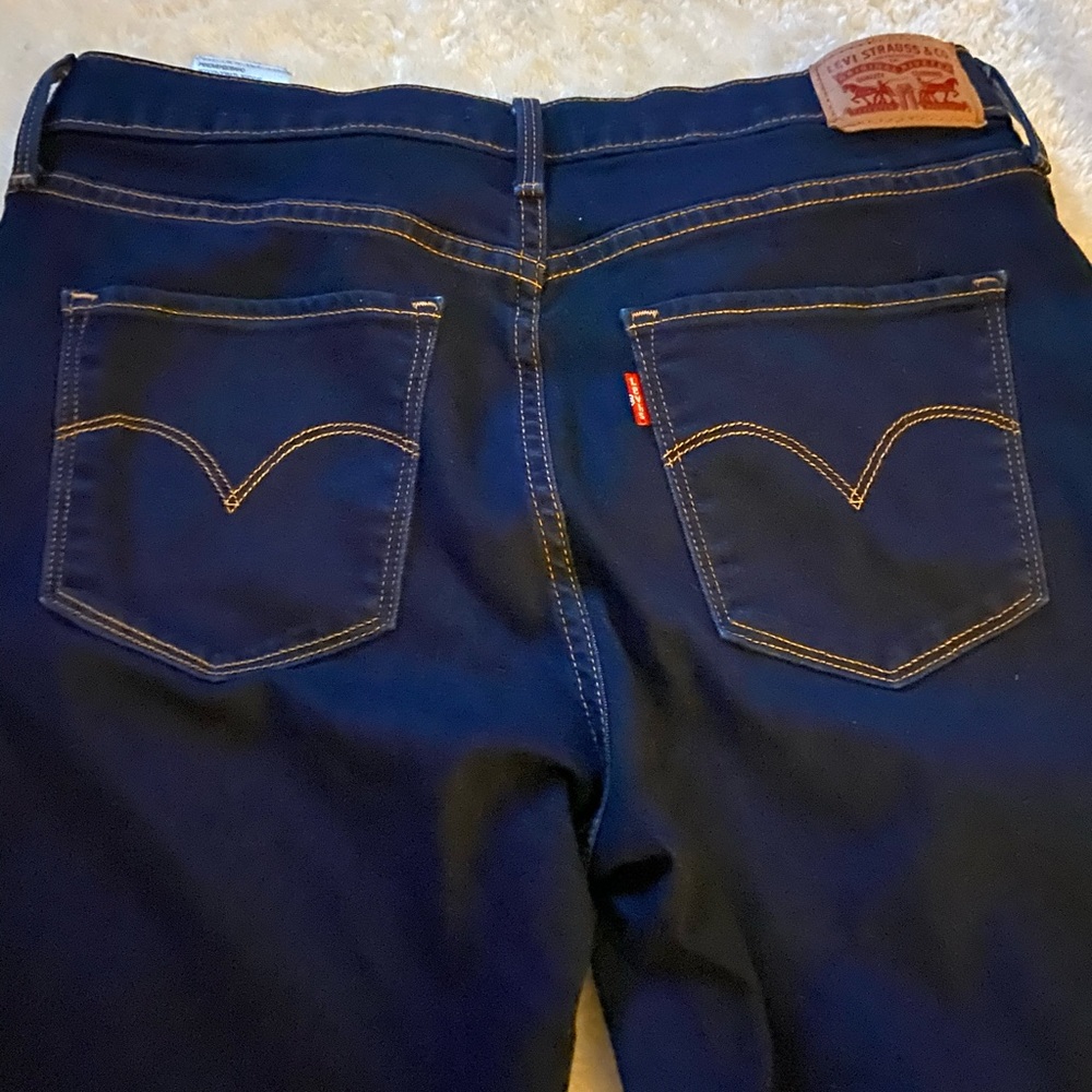 Women’s Levi jeans sz 31